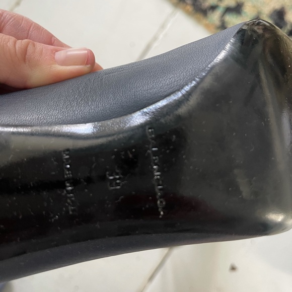 Never worn Balenciaga open toe heels - Picture 5 of 8